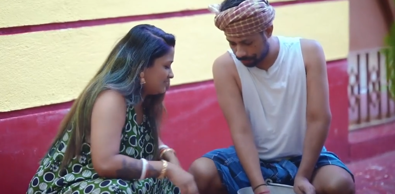 Three Horny Bhabhi Fucked By an Indian Dudhwala when their husband not at home